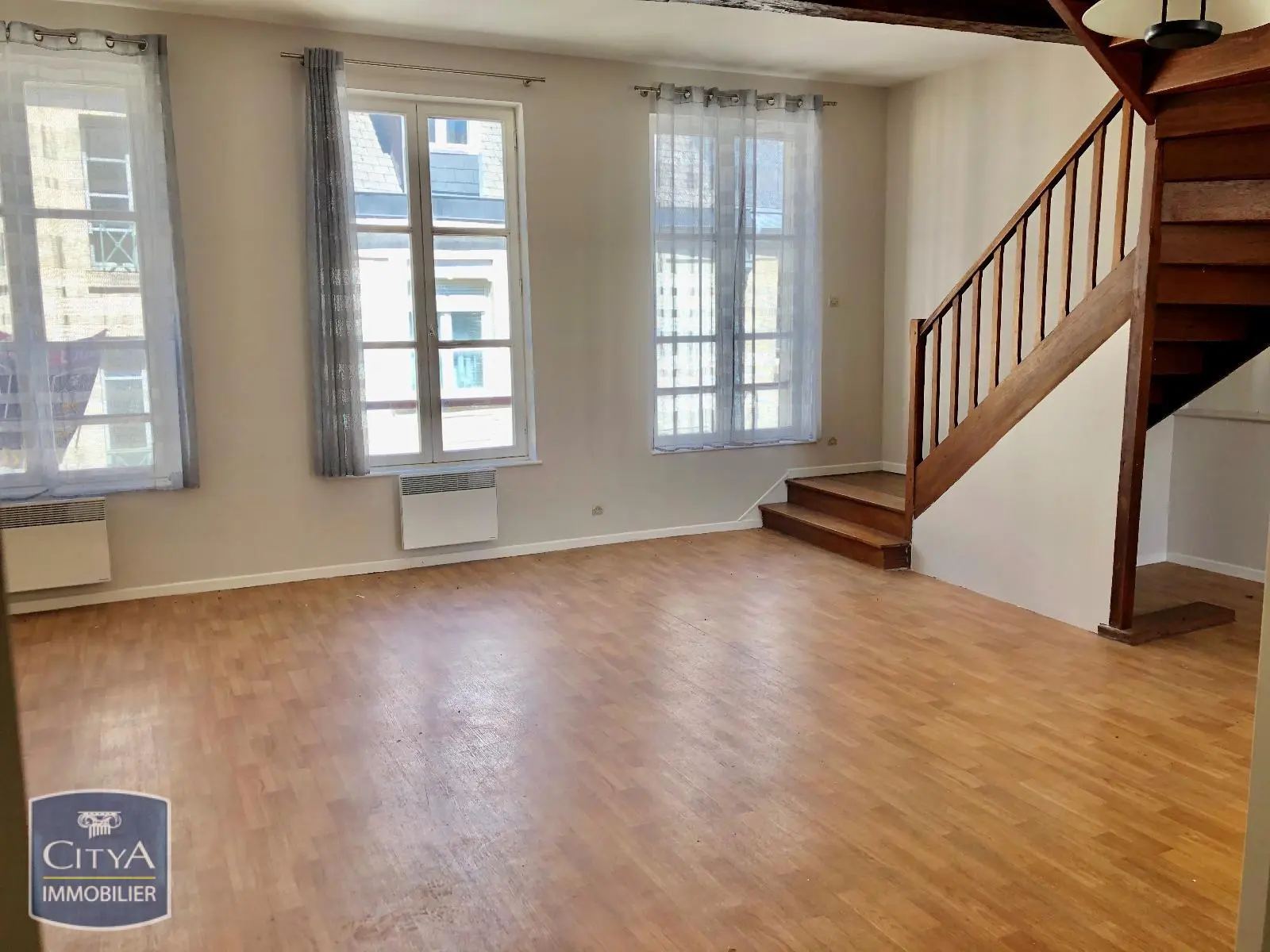 Photo 1 Appartement 4 pièces 75.97m²