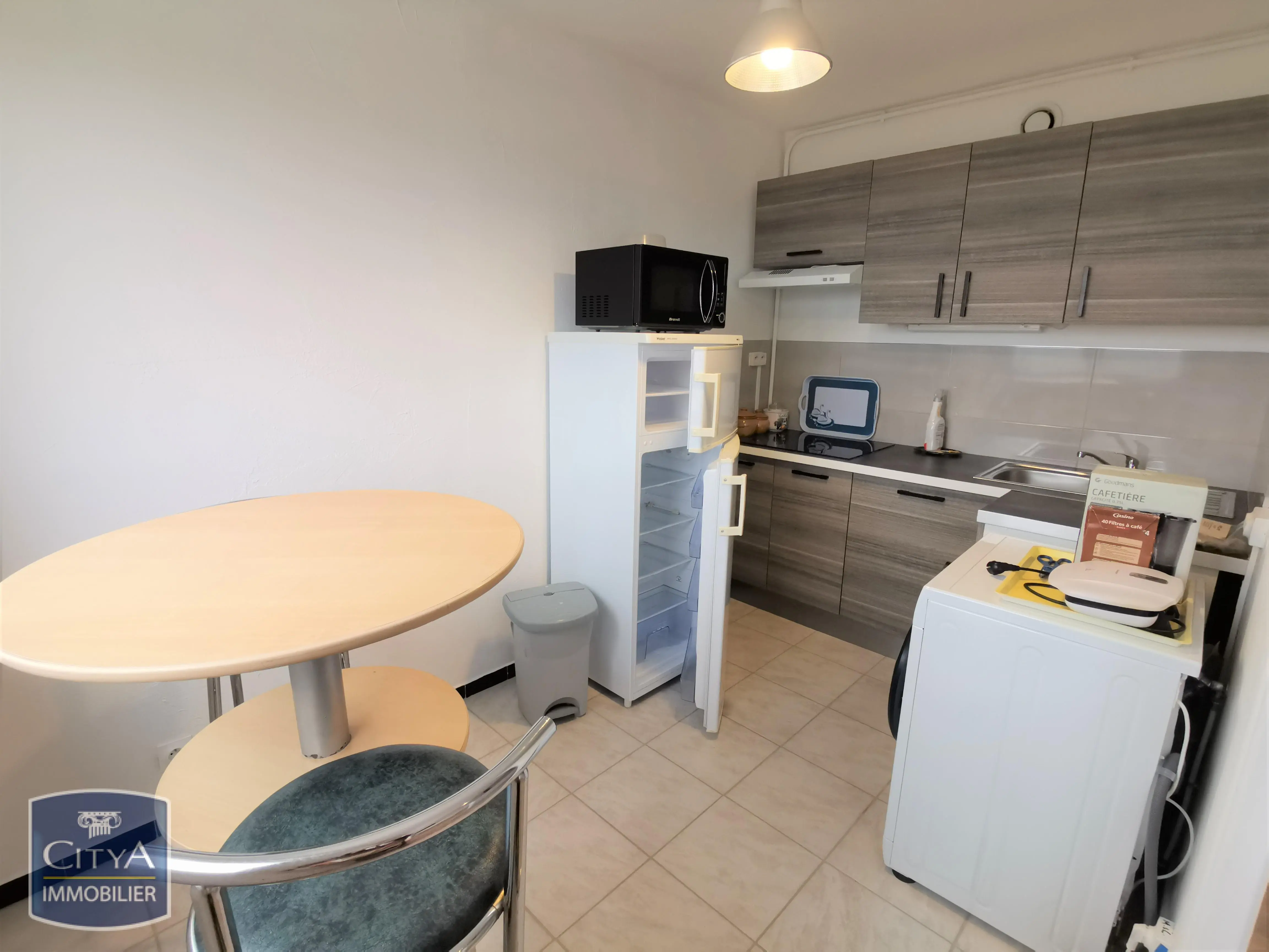Photo 3 Appartement 1 pièce 31.66m²