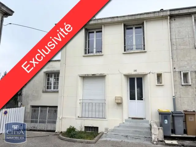 Photo 1 Maison 5 pièces 106m²