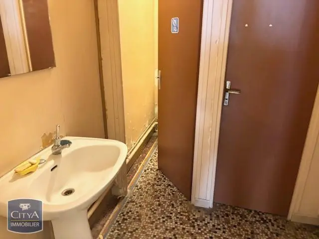 Photo 7 Local Professionnel 202m²