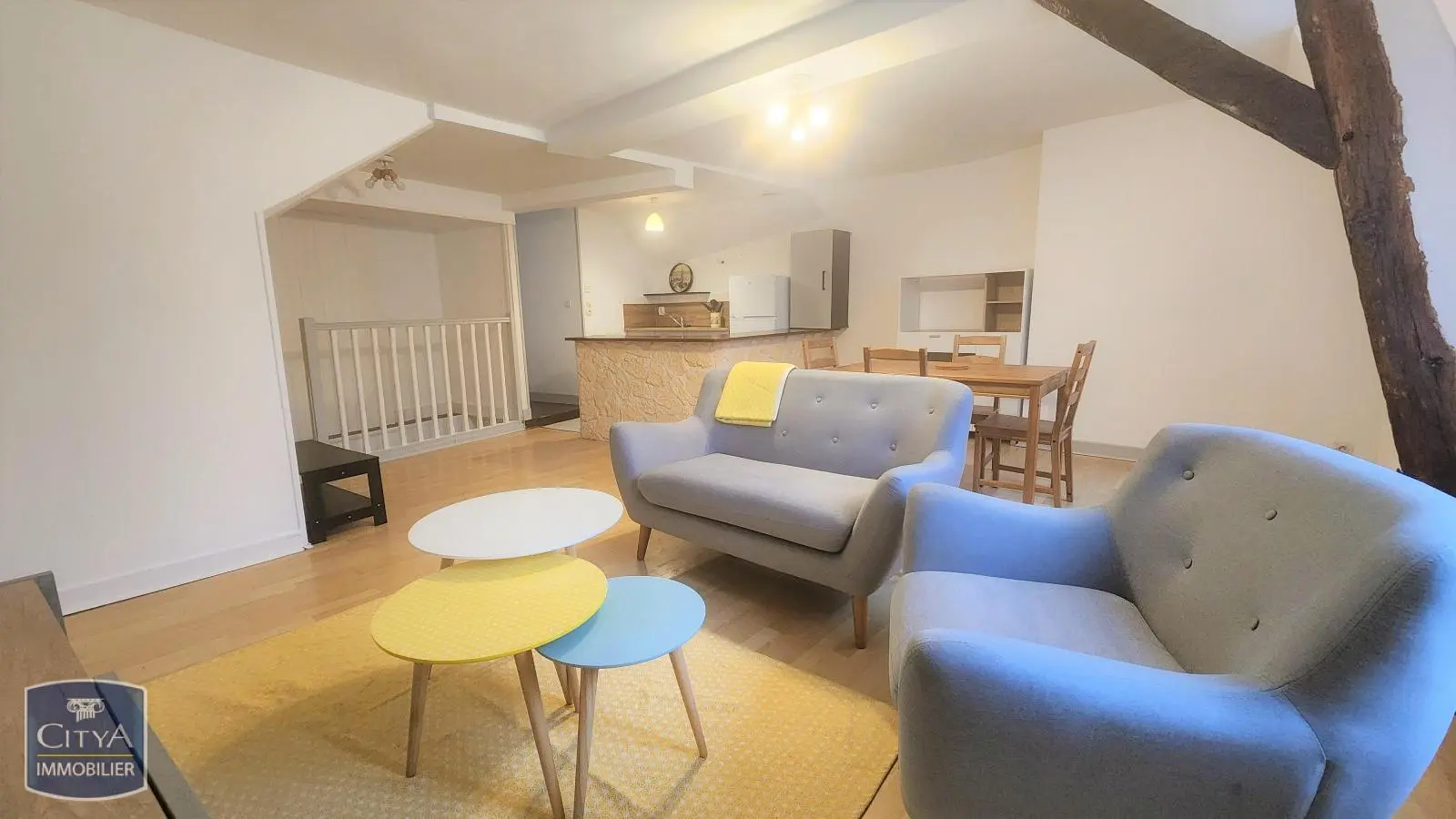 Photo 2 Immeuble 165m²