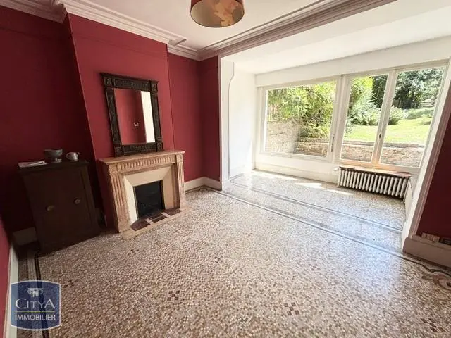 Photo 15 Maison 10 pièces 246m²