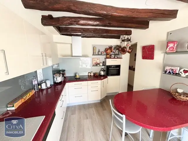 Photo 10 Maison 8 pièces 188m²