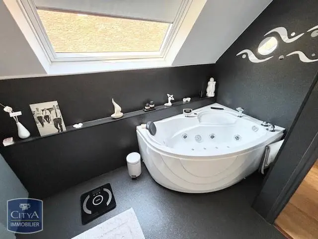 Photo 7 Maison 8 pièces 188m²