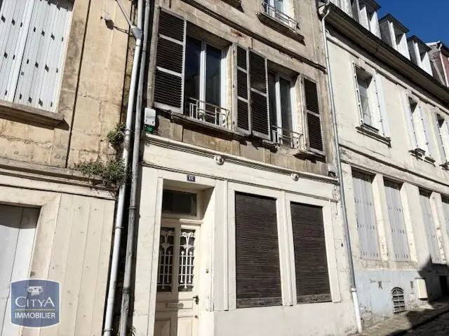 Photo 10 Immeuble 150m²