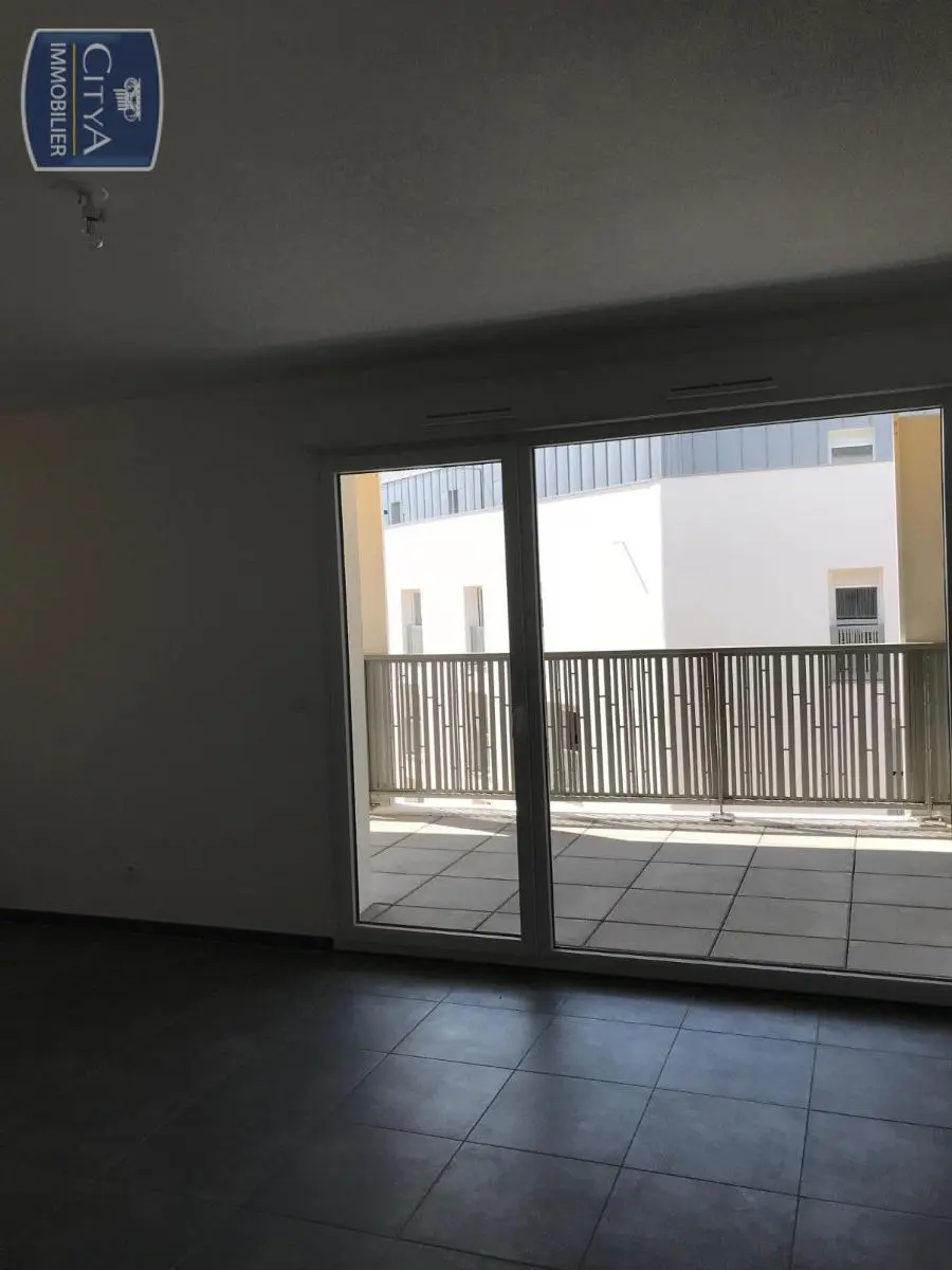 Photo 3 Appartement 1 pièce 27.89m²