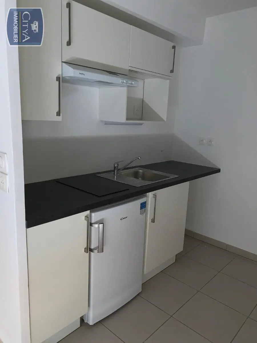 Photo 4 Appartement 1 pièce 27.94m²