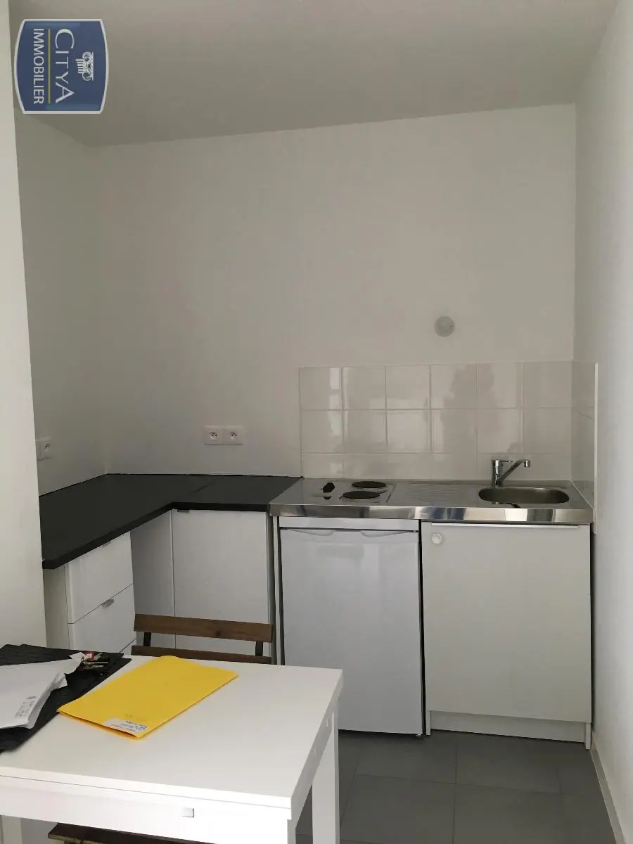 Photo 3 Appartement 1 pièce 33.21m²