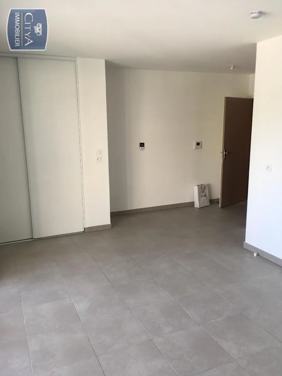 Photo 7 Appartement 1 pièce 27.04m²