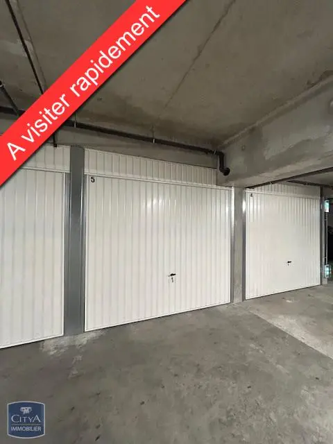 Photo 1 Parking
