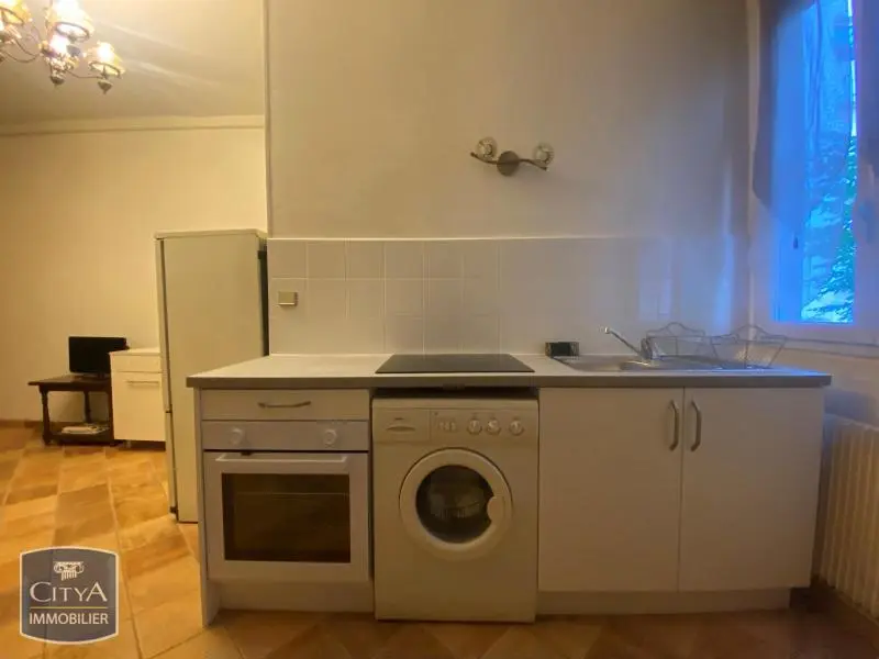 Photo 3 Appartement 1 pièce 36.61m²