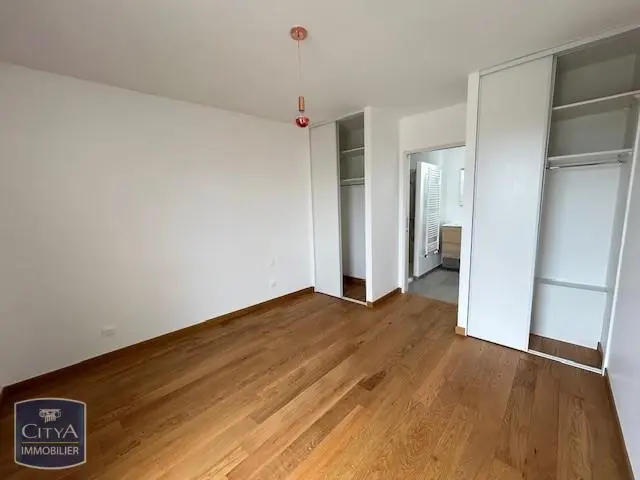 Photo 16 Appartement 5 pièces 102.44m²