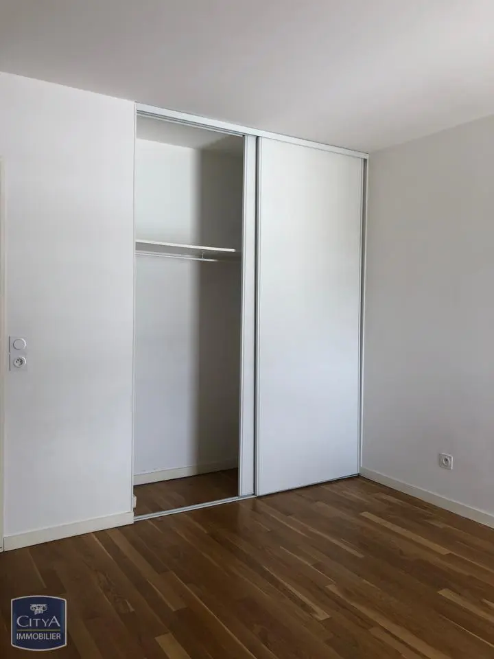 Photo 2 appartement Bron