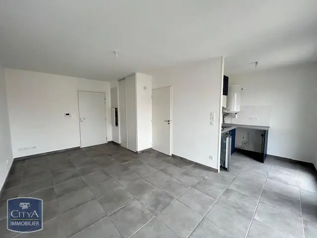 Photo 1 Appartement 1 pièce 28.36m²