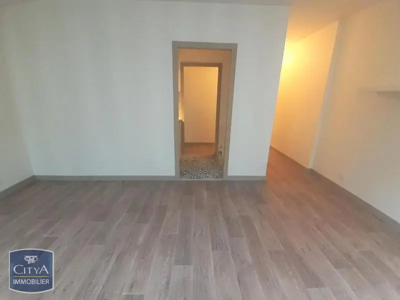 Photo 4 Appartement 1 pièce 26.56m²
