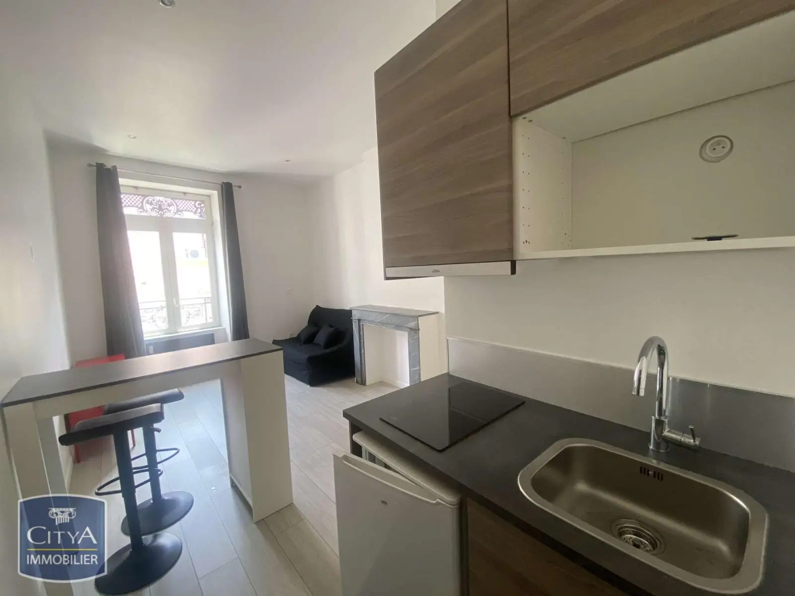 Photo 1 Appartement 1 pièce 18.61m²