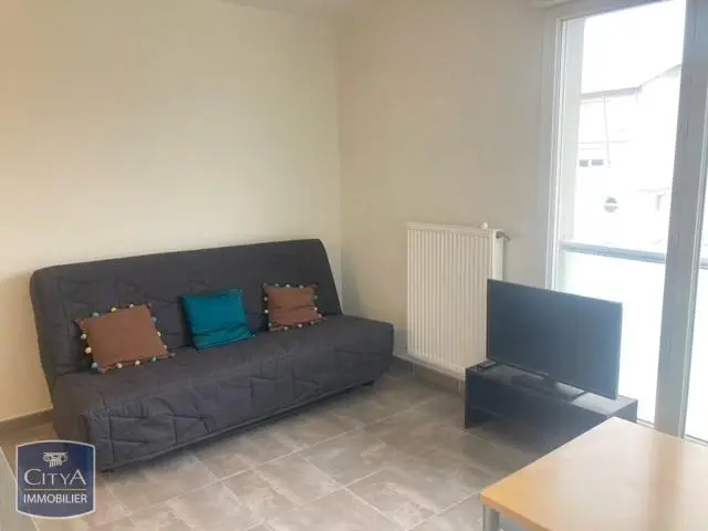 Photo 2 Appartement 1 pièce 24.47m²