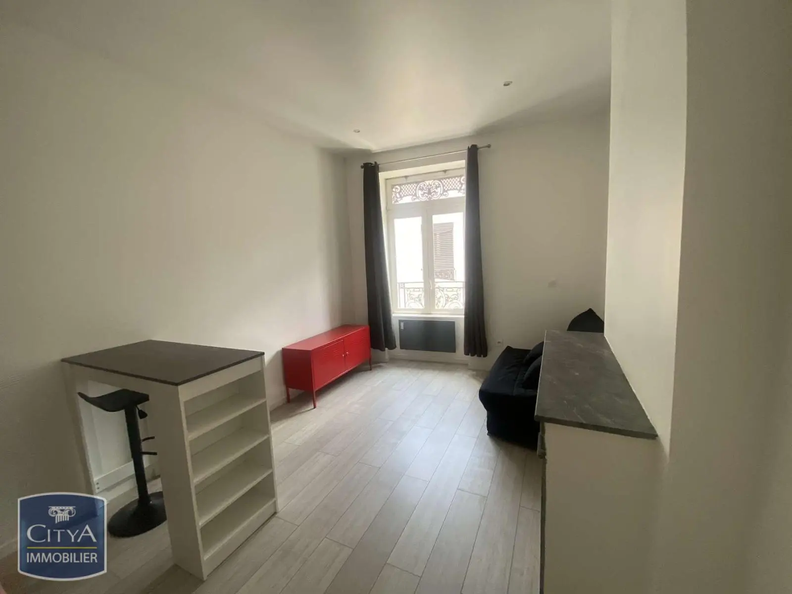 Photo 2 Appartement 1 pièce 18.61m²