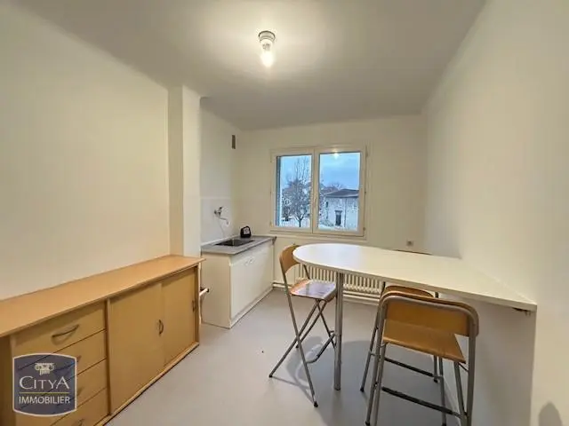 Photo 3 Appartement 1 pièce 42m²