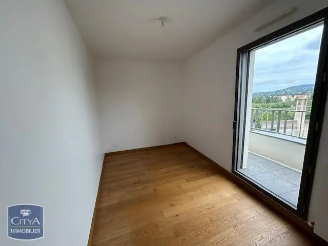 Photo 12 Appartement 5 pièces 102.44m²