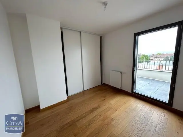 Photo 14 Appartement 5 pièces 102.44m²