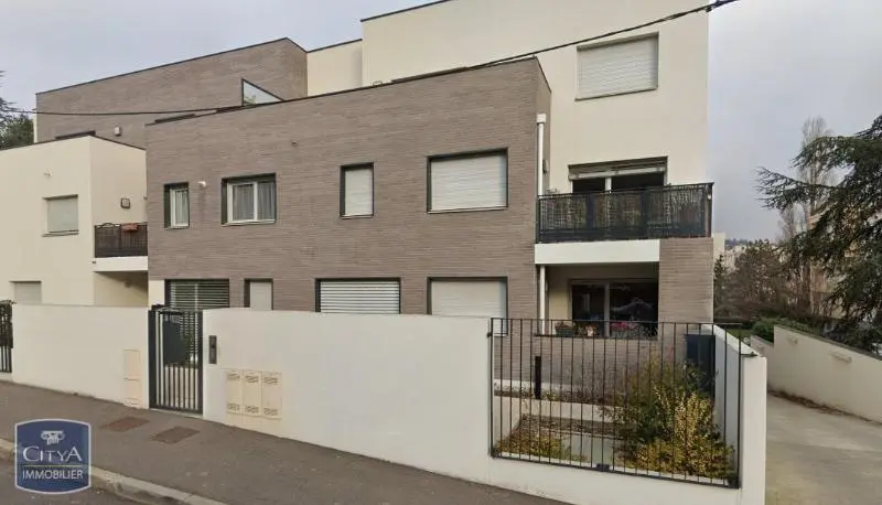 Photo 3 Appartement 1 pièce 27.94m²