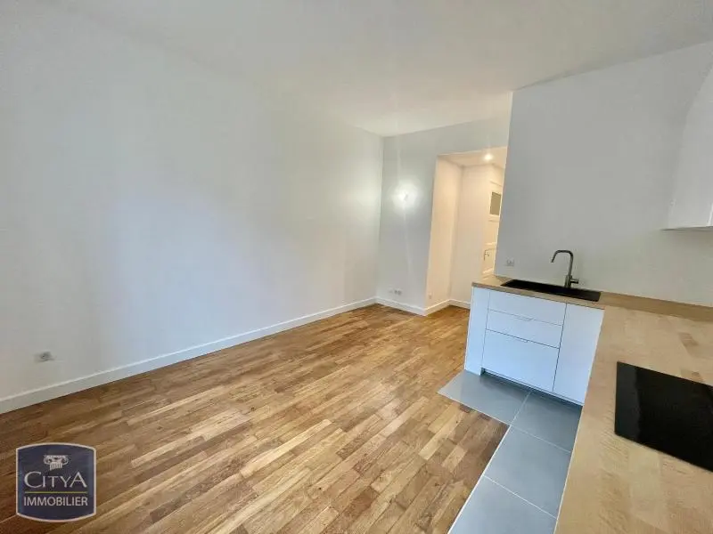 Photo 2 Appartement 1 pièce 34.05m²