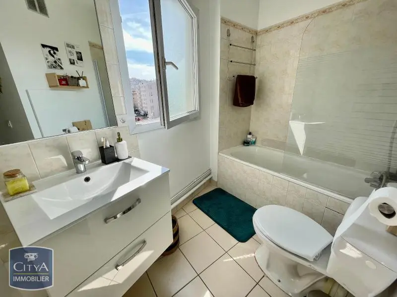 Photo 3 Appartement 1 pièce 24.4m²