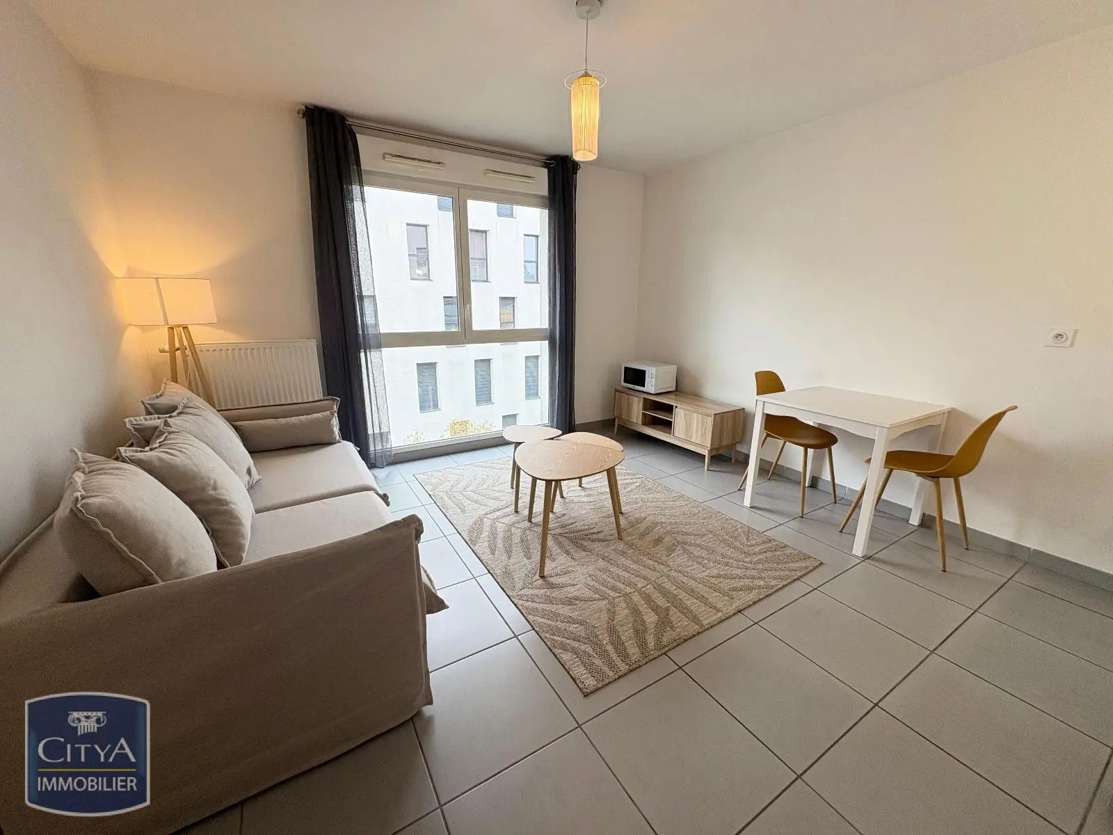 Photo 2 Appartement 1 pièce 24.88m²