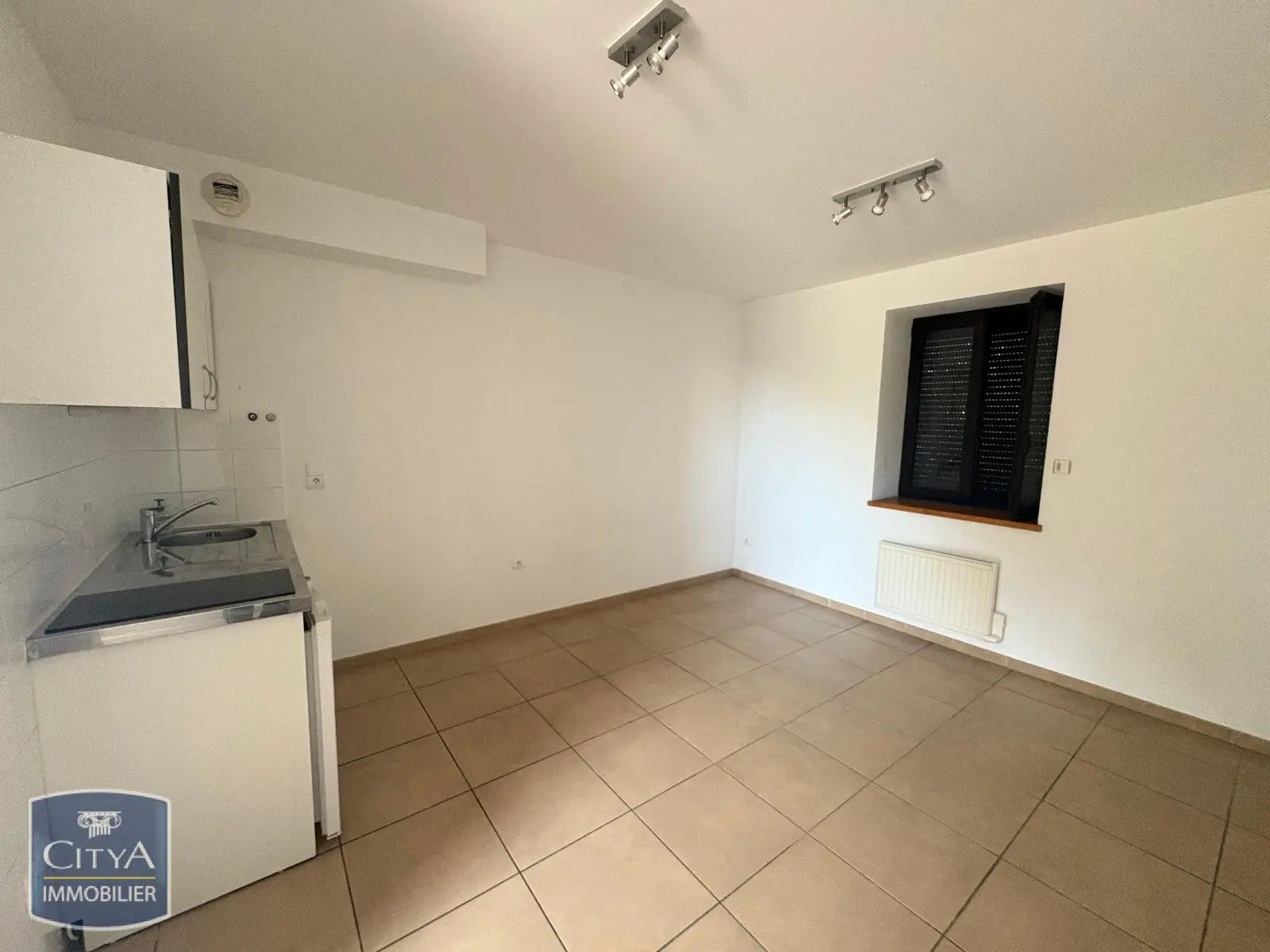 Photo 3 Appartement 1 pièce 22.93m²