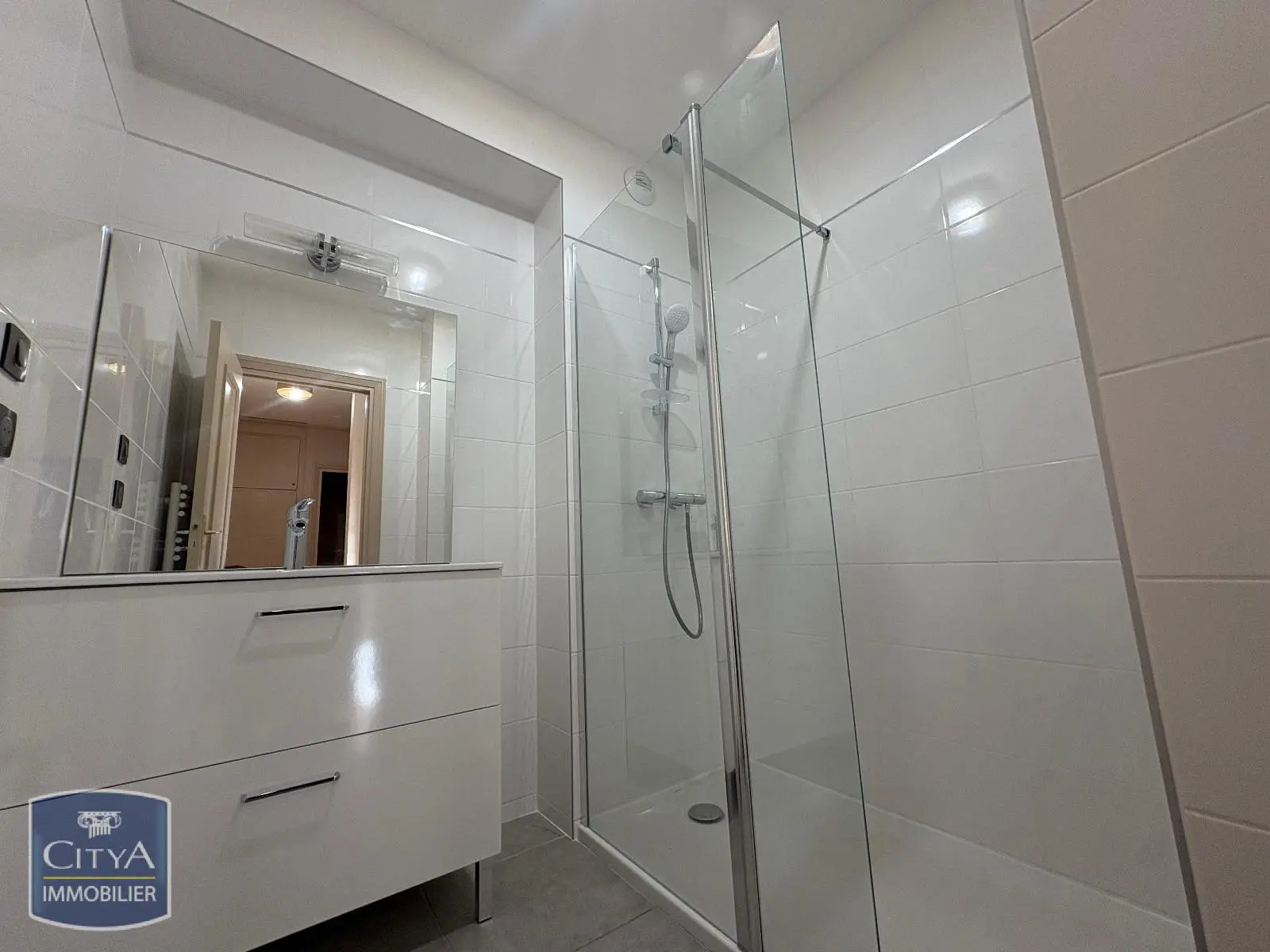 Photo 9 Appartement 1 pièce 41.95m²