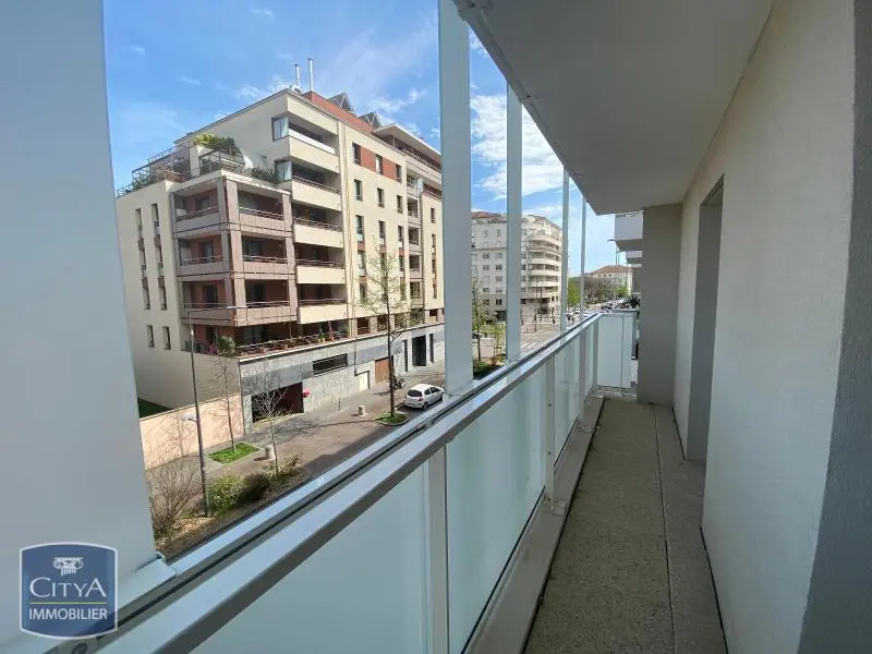 Photo 7 appartement Villeurbanne