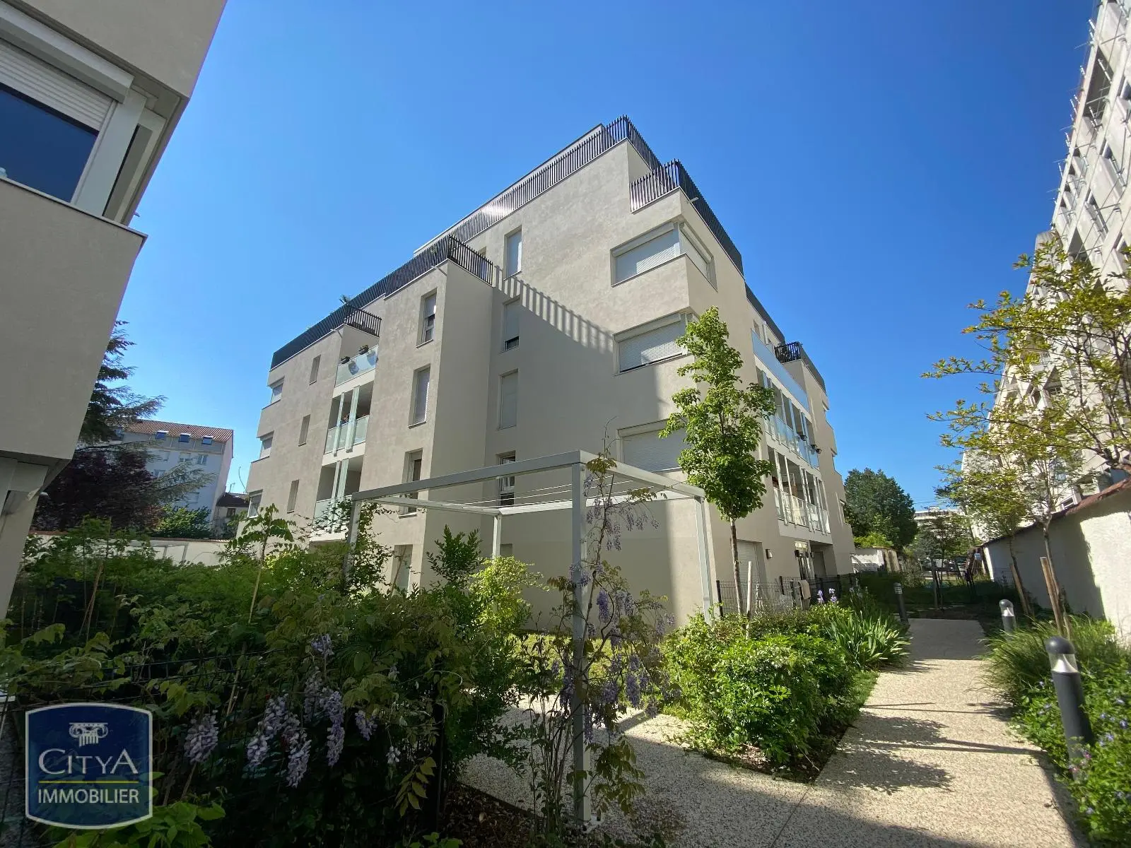 Photo 2 Appartement 2 pièces 39.75m²