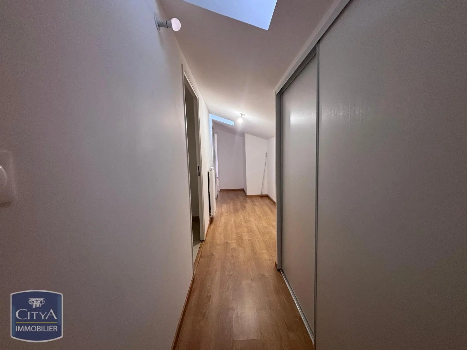 Photo 14 Appartement 4 pièces 97.77m²