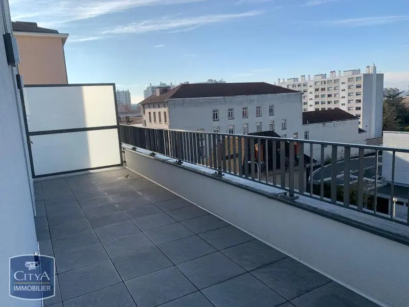 Photo 11 Appartement 5 pièces 102.44m²