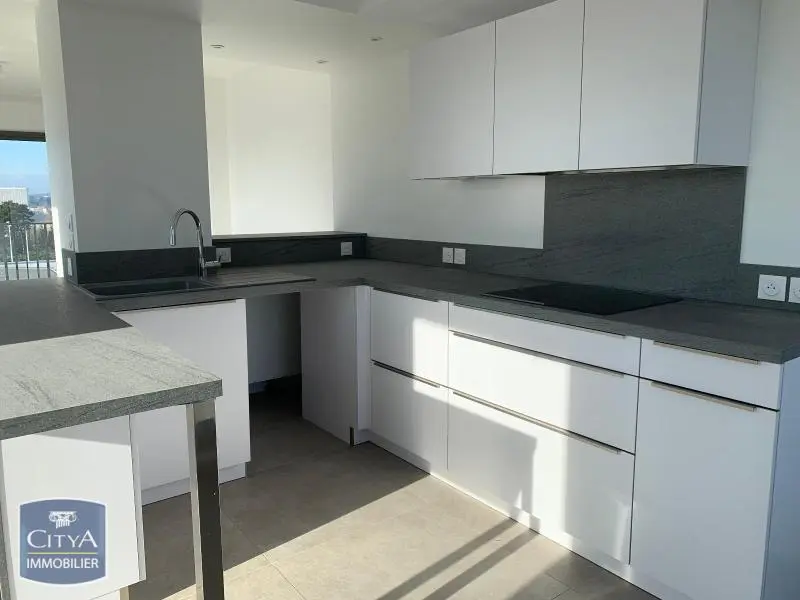 Photo 3 Appartement 5 pièces 102.44m²