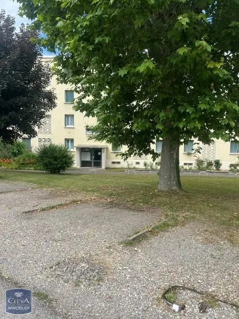 Photo 1 Parking