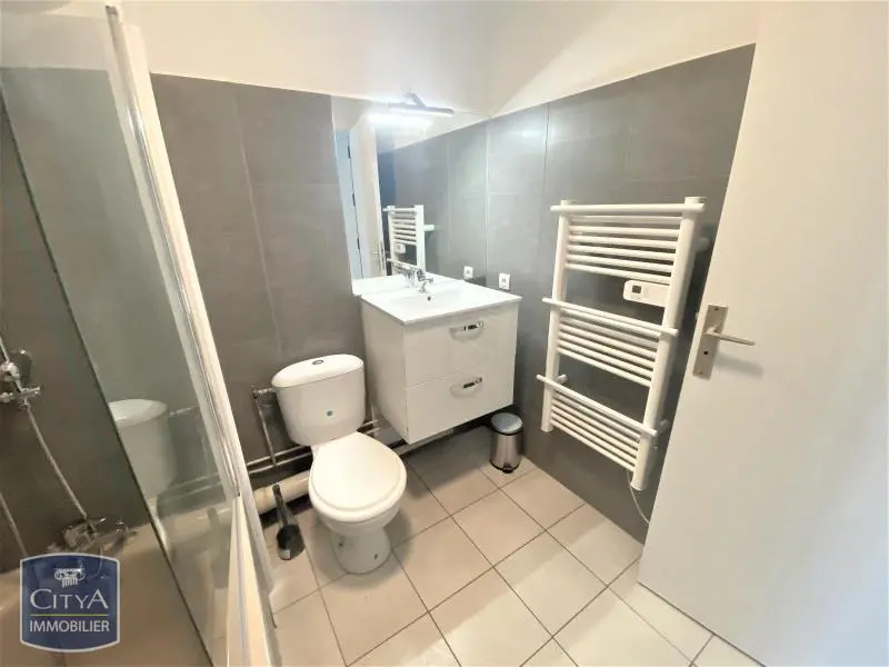 Photo 8 Appartement 1 pièce 27.56m²