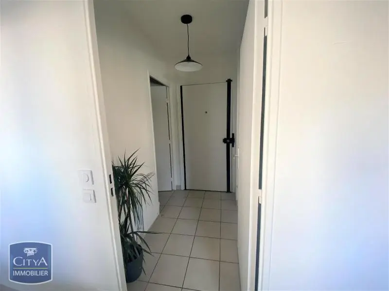 Photo 7 Appartement 1 pièce 27.56m²