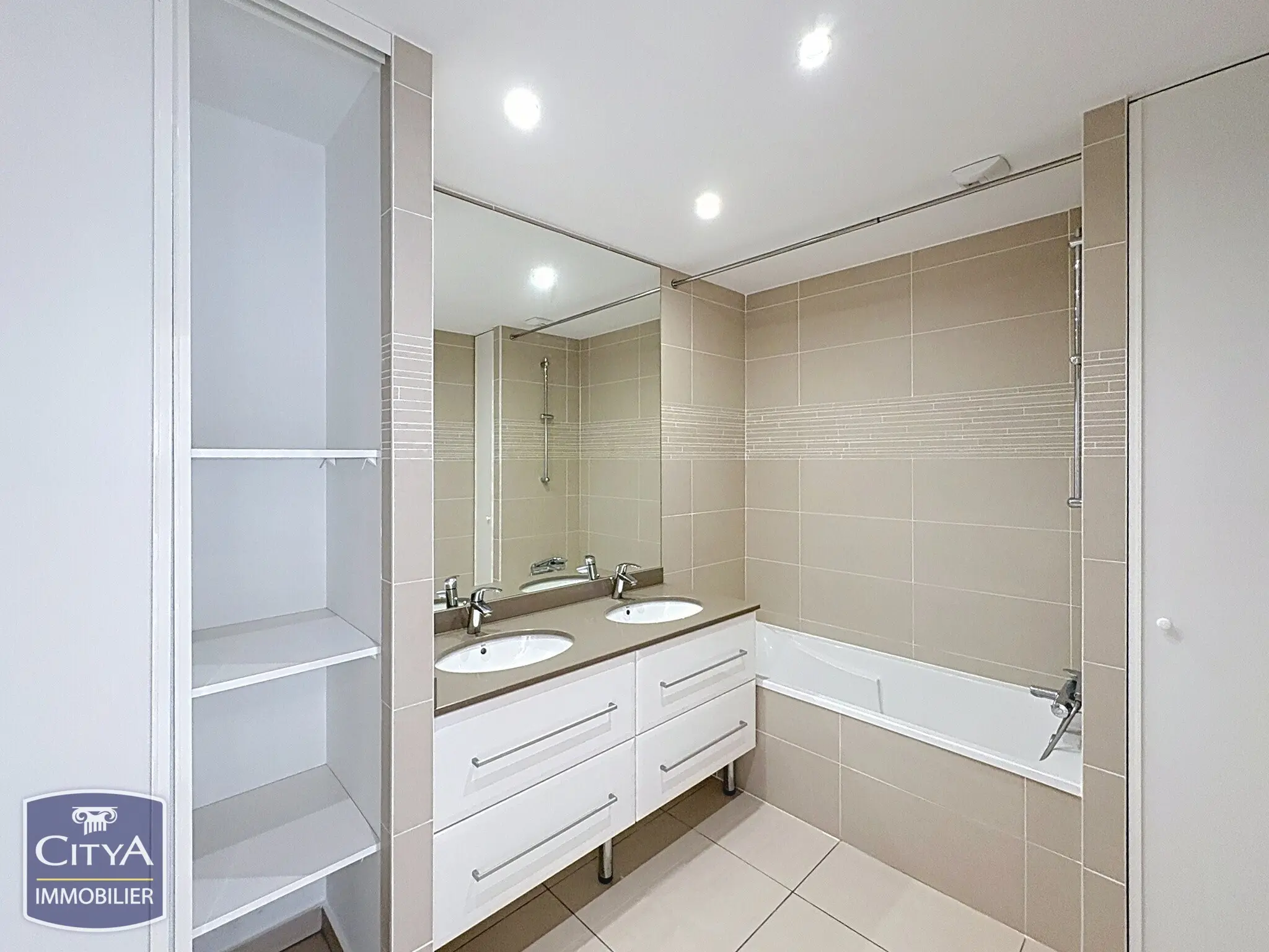 Photo 14 Appartement 3 pièces 75m²