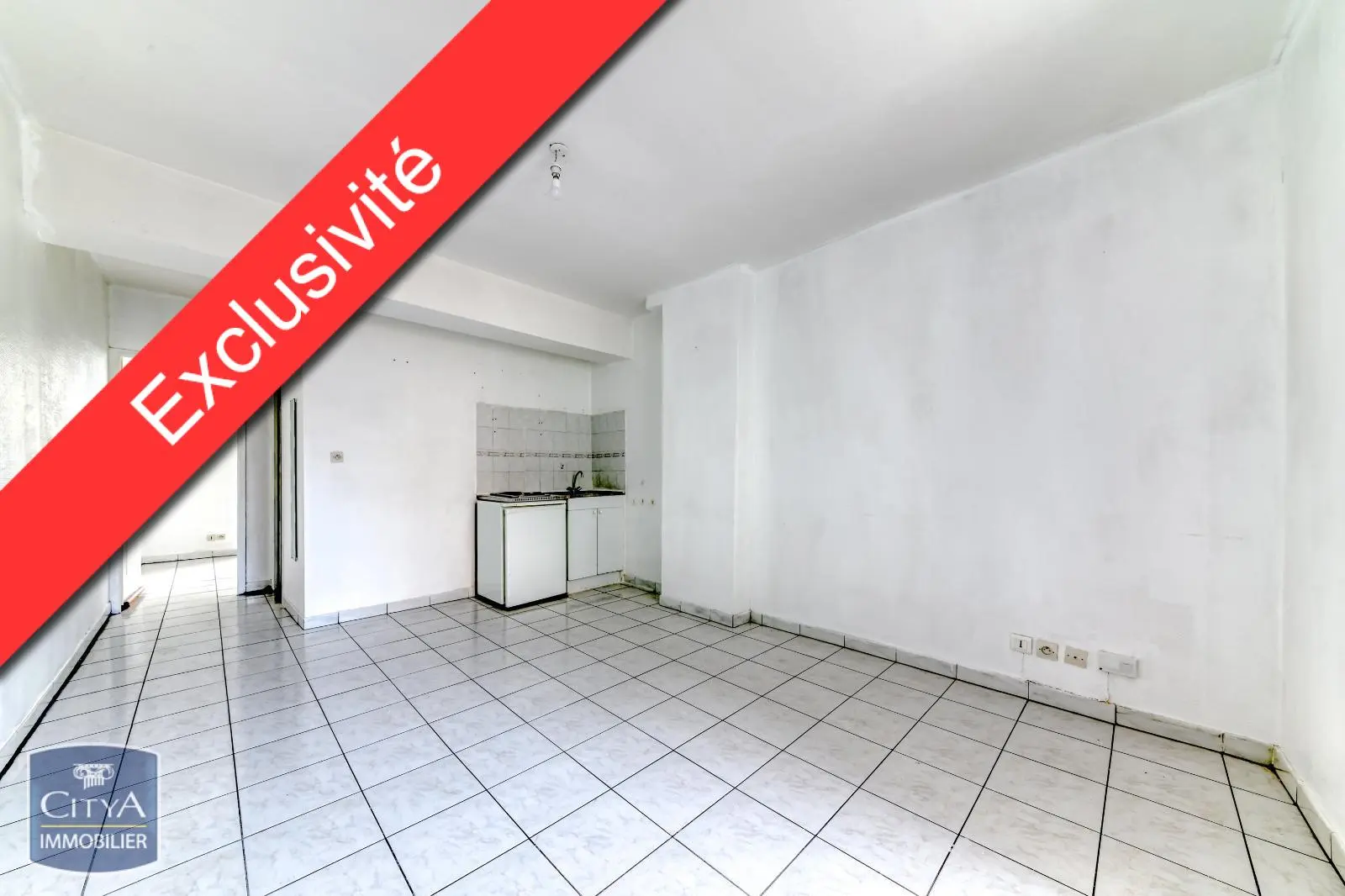 Photo 1 Appartement 1 pièce 30m²