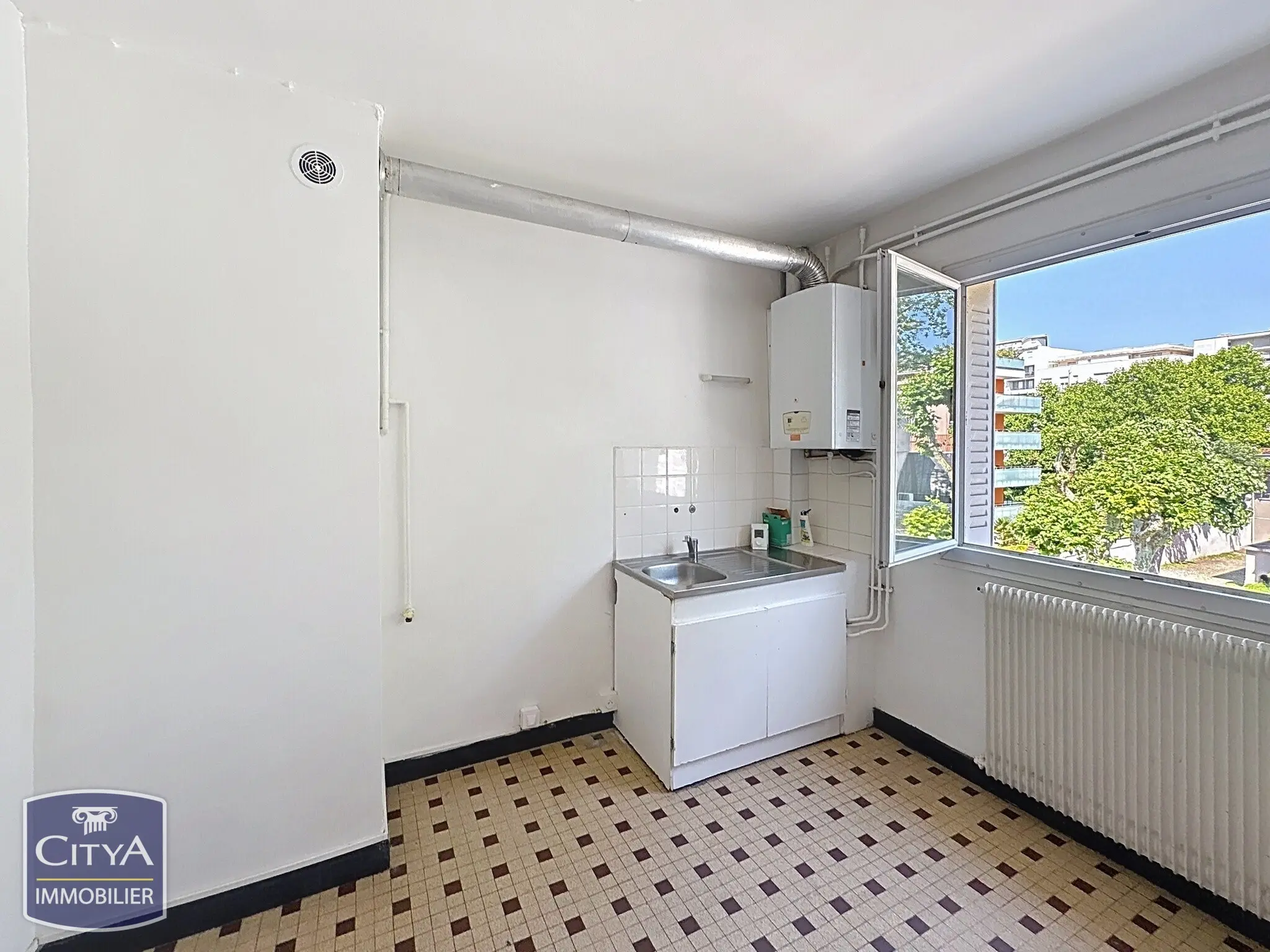 Photo 3 Appartement 4 pièces 81m²