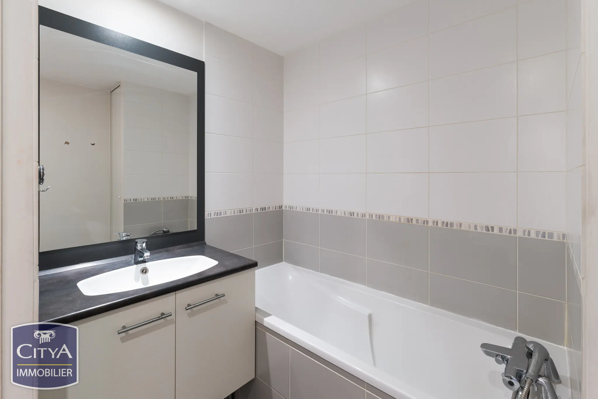 Photo 4 Appartement 1 pièce 27.05m²