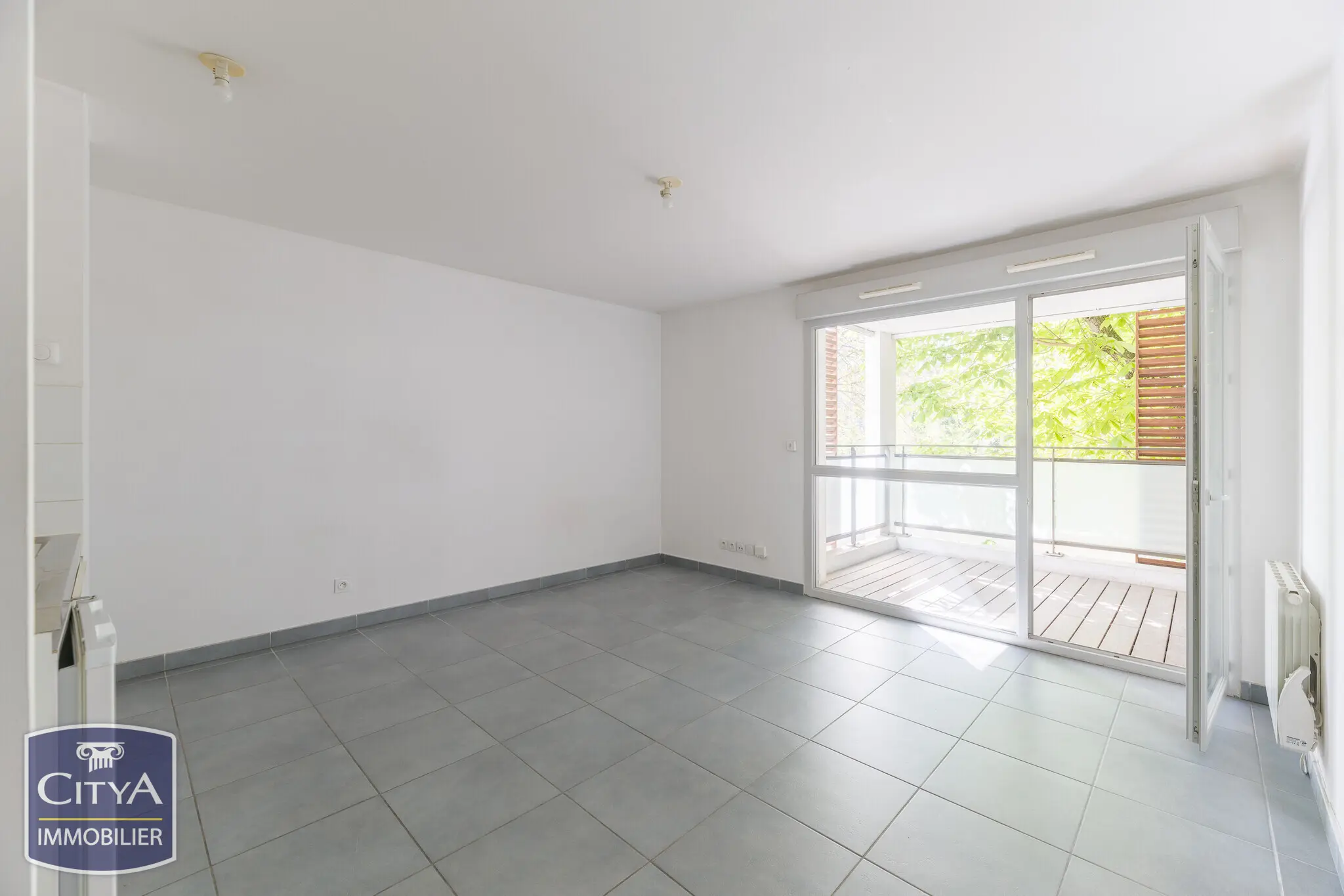 Photo 1 Appartement 1 pièce 27.05m²