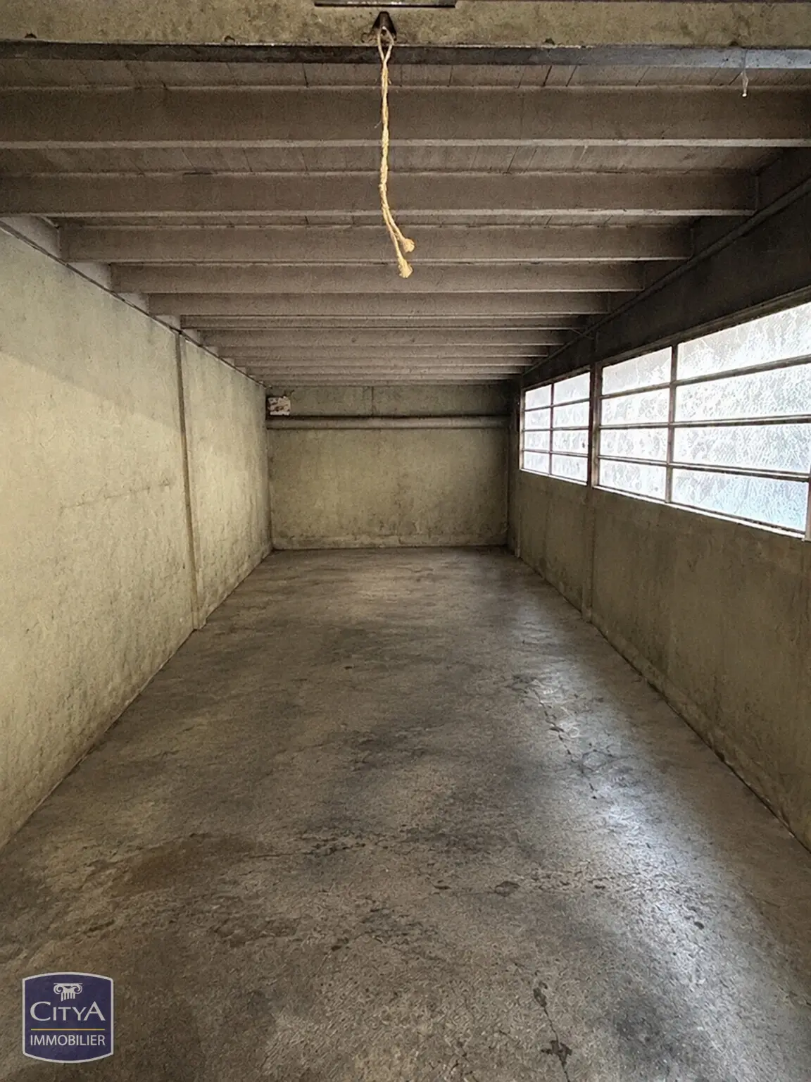 Photo 1 Parking 13m²