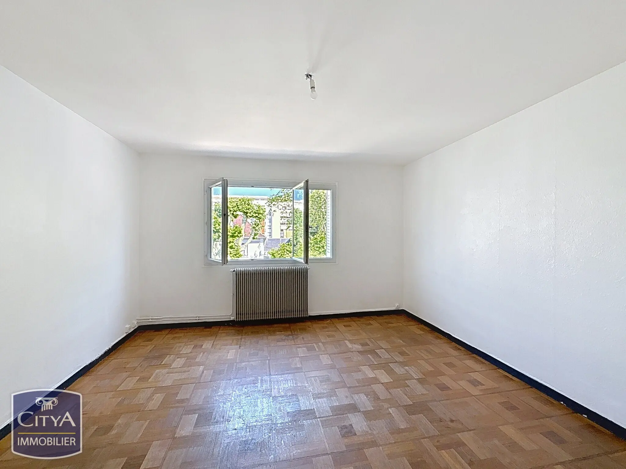 Photo 1 Appartement 4 pièces 81m²