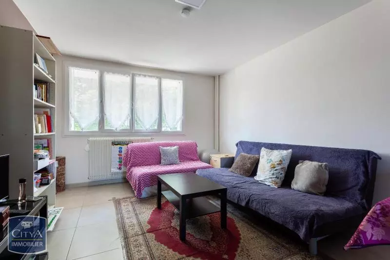 Illustration pour Appartement 3 pièces 57.67m² Photo Appartement 3 pièces 57.67m²