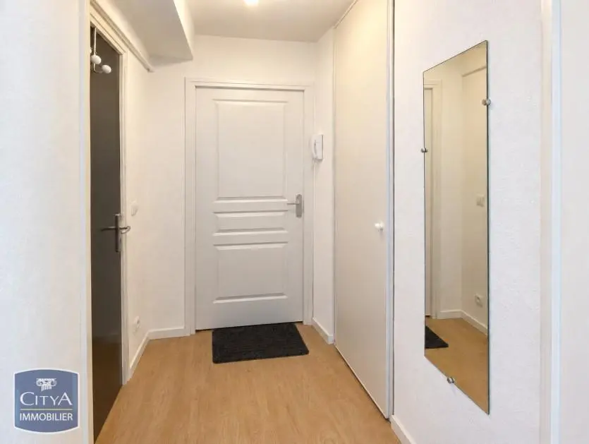 Photo 4 Appartement 1 pièce 23.82m²