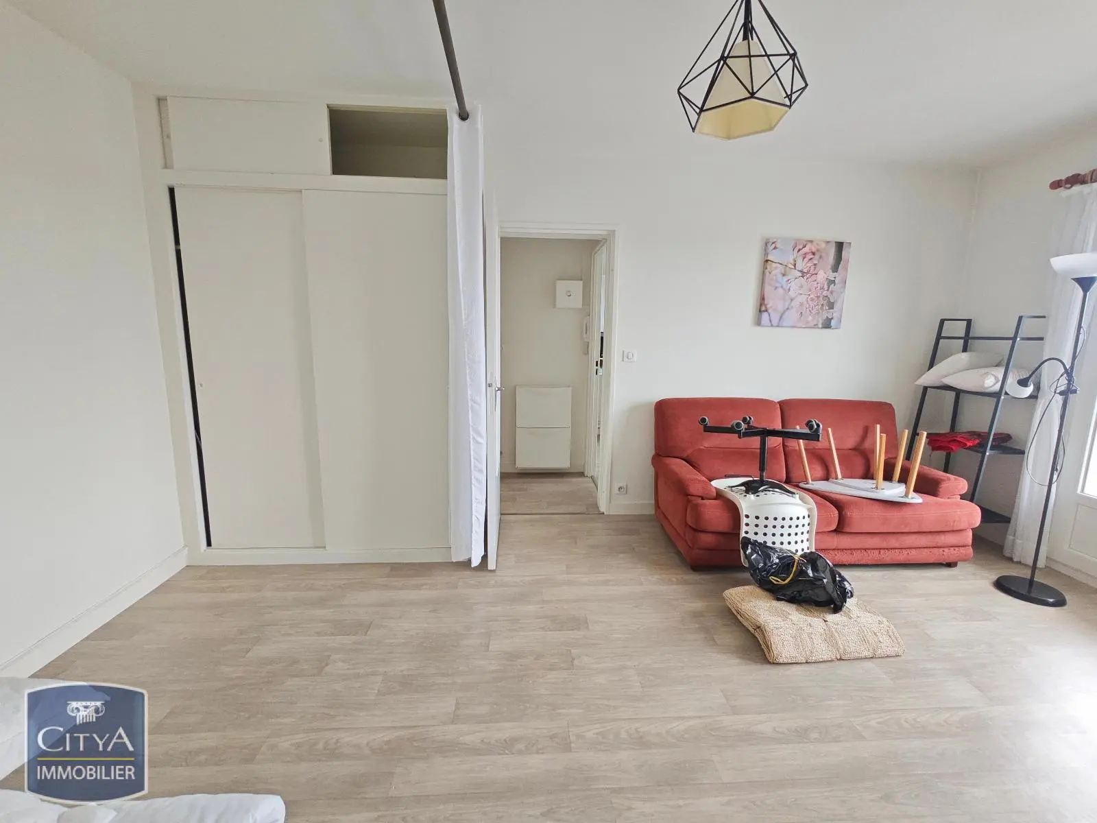 Photo 3 Appartement 1 pièce 31.31m²
