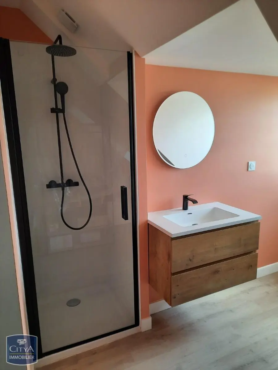 Photo 15 Appartement 4 pièces 77.1m²